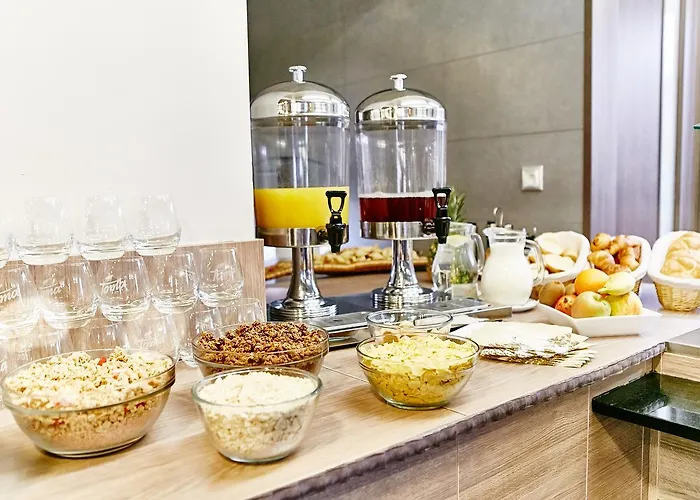 The Invisible — Urban Flashbacks Hotel 3*